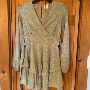 Japna - V-Neck Long Sleeve Dress